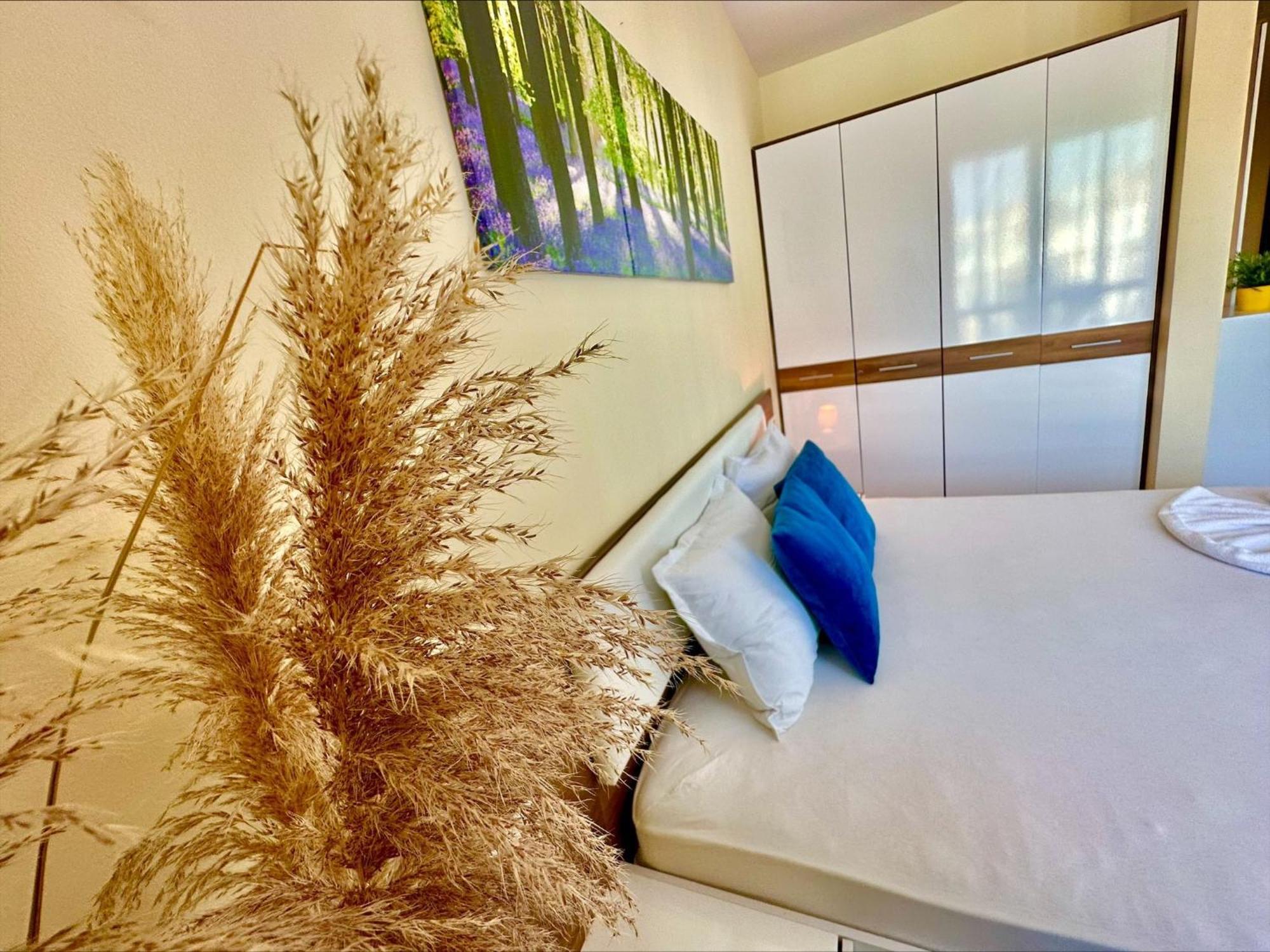 Ipanema Beach - Menada Apartments Sveti Vlas Quarto foto